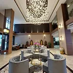 Christee Suites Hotel