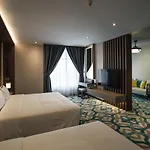 Christee Suites Hotel